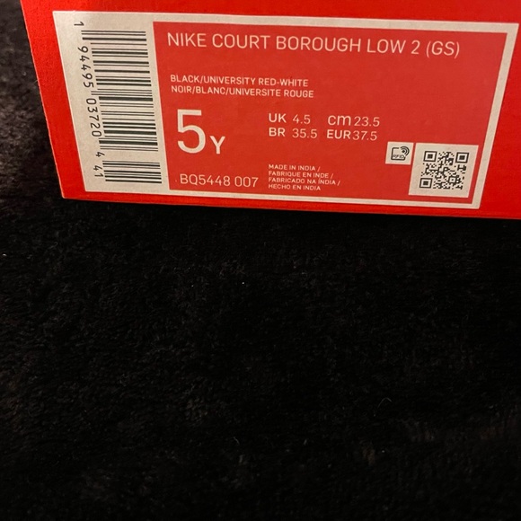 Nike Court Black and Red Sneakers - Picture 4 of 6